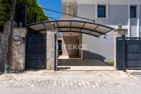 4 bedrooms Villa in Bich Dong, Vietnam No. 91196 13