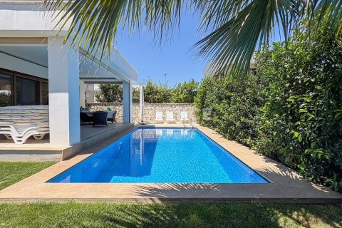 4 bedrooms Villa in Bich Dong, Vietnam No. 91196 4