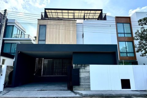3 dormitorios House en Chiang Mai, Thailand No. 97764 1
