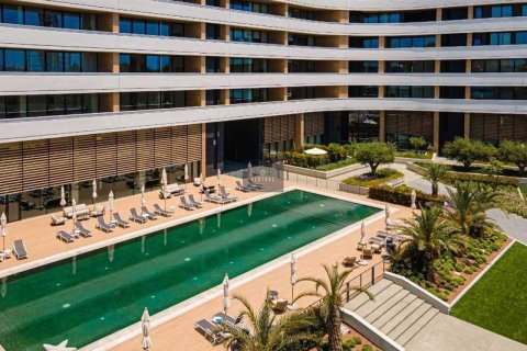 3 bedrooms Apartment in Germasogeia, Cyprus No. 84136 8