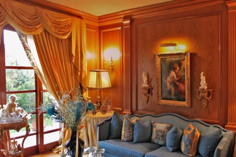 5 bedrooms Villa in Kifisia, Greece No. 59418 26