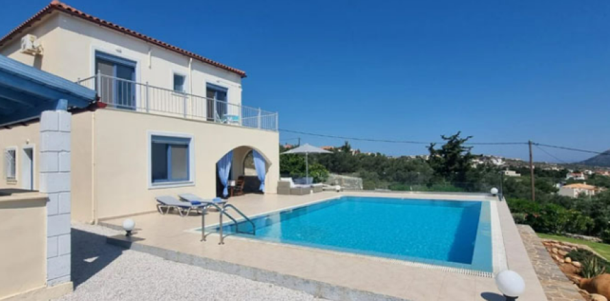2 bedrooms Villa in Chania, Greece No. 104422
