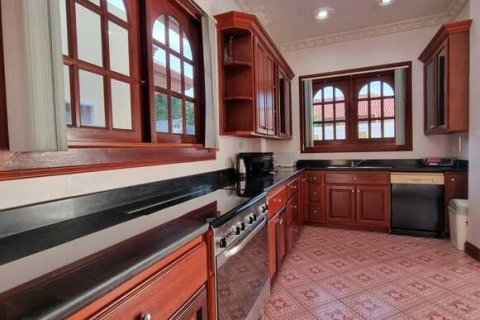 2 dormitorios Villa en Rawai, Thailand No. 96543 16