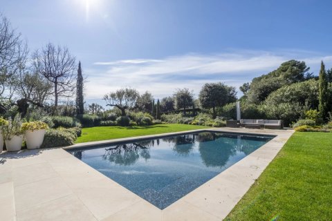 4 bedrooms Villa in Saint-Paul-de-Vence, France No. 81226 7