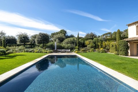 4 bedrooms Villa in Saint-Paul-de-Vence, France No. 81226 4