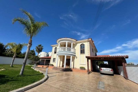 5 bedrooms Villa in Ayia Napa, Cyprus No. 77978 1