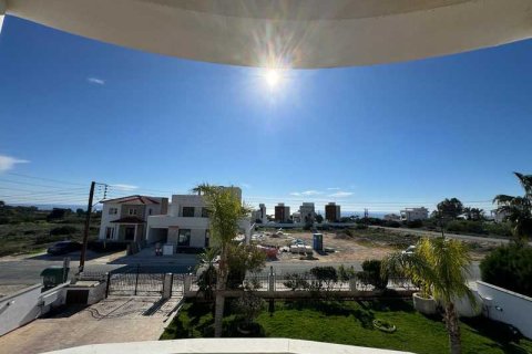 5 bedrooms Villa in Ayia Napa, Cyprus No. 77978 15