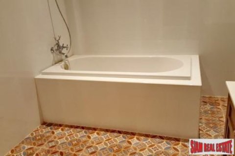 3 bedrooms Villa in Chiang Mai, Thailand No. 95797 2