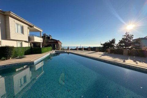 4 rooms Villa in Alanya, Turkey No. 124190