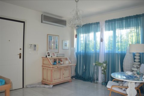 5 bedrooms Villa in Kalyvia Thorikou, Greece No. 59169 15