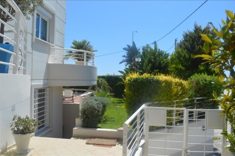 5 bedrooms Villa in Kalyvia Thorikou, Greece No. 59169 5