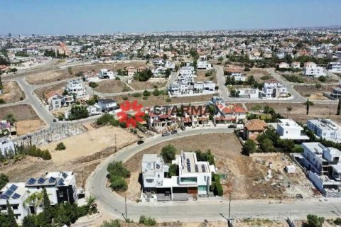 Commercial property à Lakatamia, Cyprus No. 82885 3