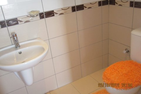 2 bedrooms Apartment in Phong Thanh Tay A, Vietnam No. 13358 2