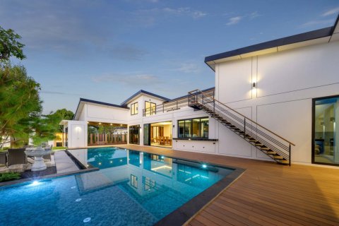 Дом с 5 спальнями в Чиангмай, Таиланд №89187 1