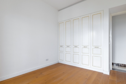 3 bedrooms Apartment in Limassol, Cyprus No. 79765 8