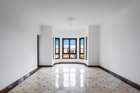 3 bedrooms Apartment in Limassol, Cyprus No. 79765 3