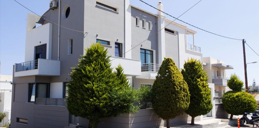 1 room Hotel in Rethymno, Greece No. 60194