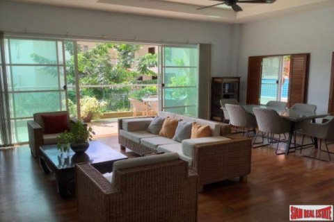 Дом с 6 спальнями в Ката, Таиланд №96114 6