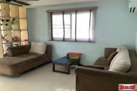 Дом с 6 спальнями в Ката, Таиланд №96114 17