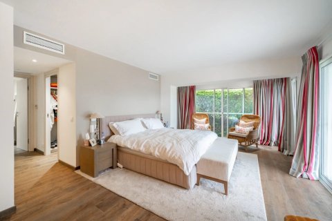 Вилла с 5 спальнями в Антиб, Франция №69135 5