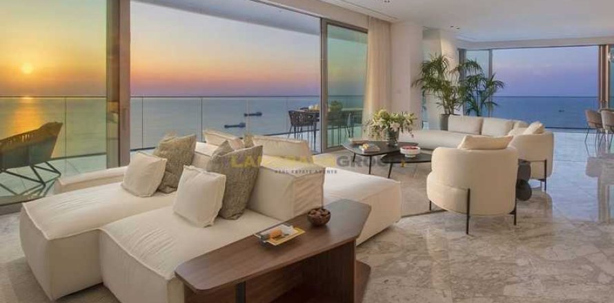 Пентхаус с 3 спальнями в Лимассол, Кипр №79742