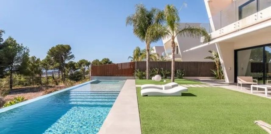 3 bedrooms Villa in Benidorm, Spain No. 128851