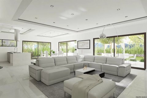 4 bedrooms Villa in Grasse, France No. 82605 2