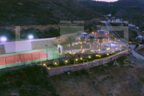 5 bedrooms Villa in Crete, Greece No. 24323 30