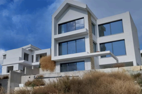 4 bedrooms House in Tala, Cyprus No. 73209 1