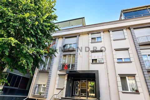 Квартира с 3 спальнями в Шишли, Турция №127994