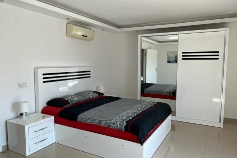 4 bedrooms Penthouse in Cam Le, Vietnam No. 15484 6