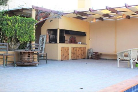 Вилла с 6 спальнями в Ираклион, Греция №57553 5