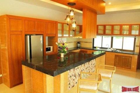 3 bedrooms Villa in Pattaya, Thailand No. 96500 7