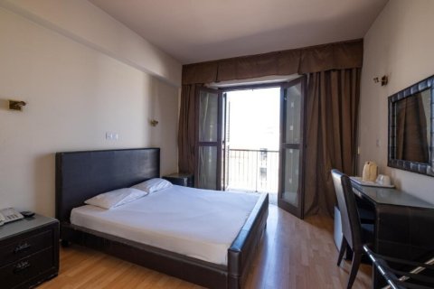 1340m² Commercial property à Nicosia, Cyprus No. 104999 6