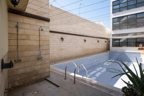 1340m² Commercial property à Nicosia, Cyprus No. 104999 14