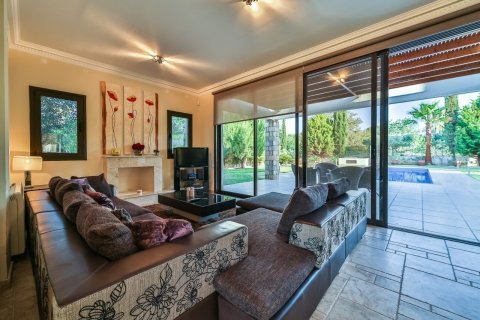 4 bedrooms House in Chloraka, Cyprus No. 37287 5