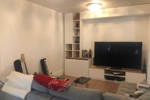 3 bedrooms Apartment in Germasogeia, Cyprus No. 34599 1