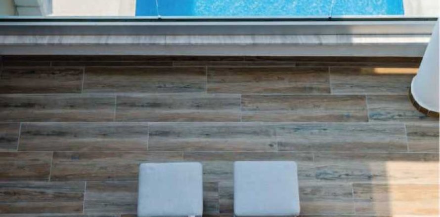 3 bedrooms House in Agios Tychonas, Cyprus No. 73041