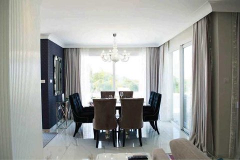 3 bedrooms House in Agios Tychonas, Cyprus No. 73041 4