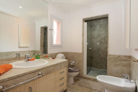 6 bedrooms Villa in Tan Xuan, Vietnam No. 27600 22