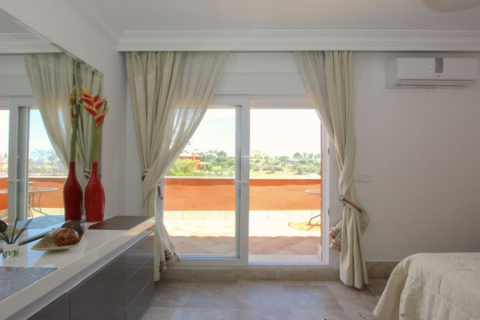 6 bedrooms Villa in Tan Xuan, Vietnam No. 27600 19