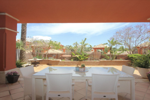 6 bedrooms Villa in Tan Xuan, Vietnam No. 27600 24