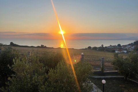 2 bedrooms House in Chalkidiki, Greece No. 108106 15