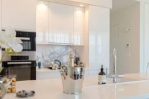 3 bedrooms Apartment in Limassol, Cyprus No. 76499 12