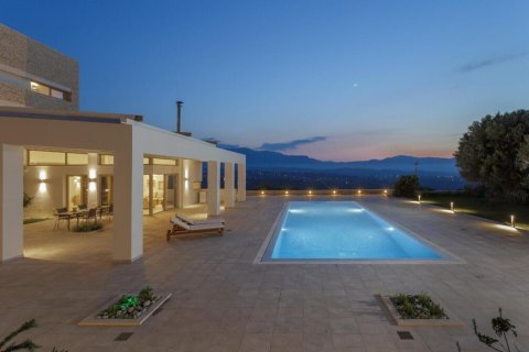 6 rooms Villa in Heraklion, Greece No. 56072 3