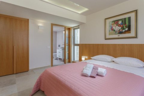 6 rooms Villa in Heraklion, Greece No. 56072 22