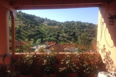 3 bedrooms House in Euboea, Greece No. 57049 8