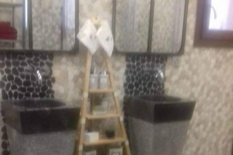 3 bedrooms House in Euboea, Greece No. 57049 7