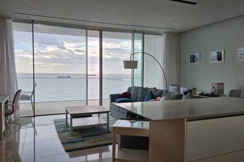 2 bedrooms Apartment in Limassol, Cyprus No. 101955 6