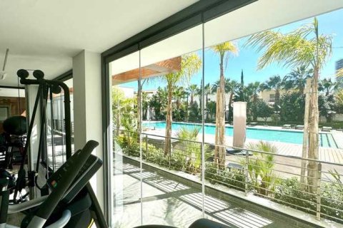 3 bedrooms Apartment in Germasogeia, Cyprus No. 80917 9